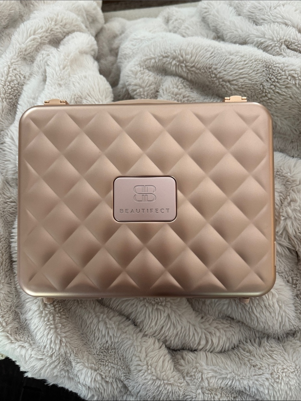 Beautifect metal Quilted pattern Cosmetic Travel Case in Rose Gold